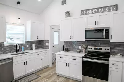 95 Red Tip Lane, Brenham, TX 77833 - Photo 11