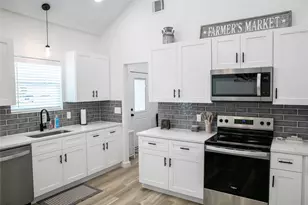 95 Red Tip Ln, Brenham, TX 77833 - Photo 11