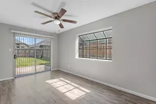 19918 Bambiwoods Dr, Humble, TX 77346 - Photo 11