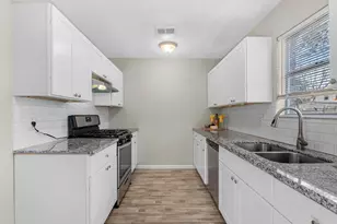 19918 Bambiwoods Dr, Humble, TX 77346 - Photo 9