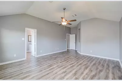 8511 Doskocil Drive, Houston, TX 77044 - Photo 11