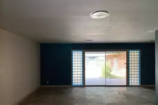 1002 S College Ave, Cleveland, TX 77327 - Photo 9