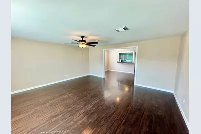 3714 Avenue S 1/2, Galveston, TX 77550 - Photo 3