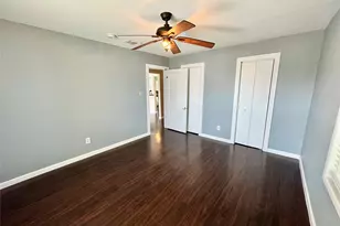 3714 Ave S 1/2, Galveston, TX 77550 - Photo 9