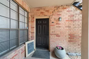 2255 Braeswood Park Dr, Houston, TX 77030 - Photo 3