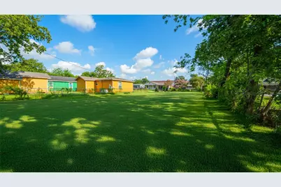 10410 Munn Street, Houston, TX 77029 - Photo 13