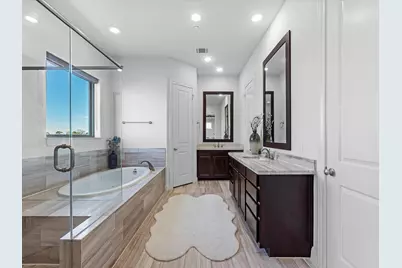 2110 Lakeshore Edge Drive, Houston, TX 77080 - Photo 19