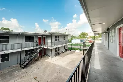 9100 Dodson St #21, Houston, TX 77093 - Photo 11