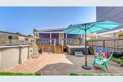 1022 Avenue L, Galveston, TX 77550 - Photo 3