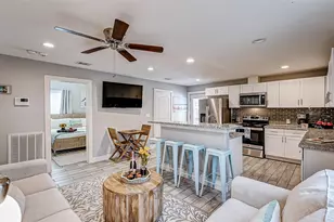 1022 Avenue L, Galveston, TX 77550 - Photo 5