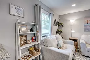 1022 Avenue L, Galveston, TX 77550 - Photo 33