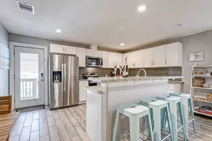 1022 Avenue L, Galveston, TX 77550 - Photo 25