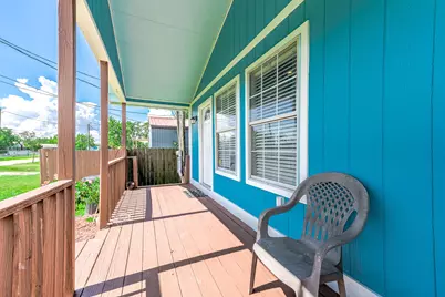 620 6th Street, San Leon, TX 77539 - Photo 5