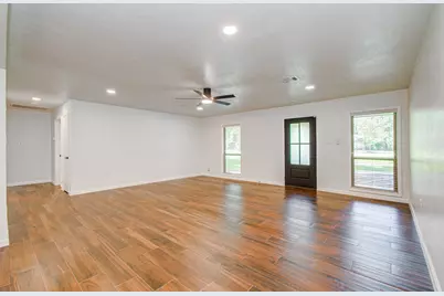 6930 S Oak Bend Drive, Alvin, TX 77511 - Photo 5