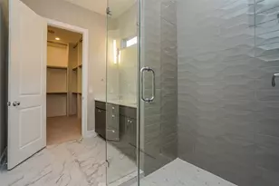 5117 Royal Heath Dr, Houston, TX 77018 - Photo 7