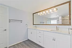 2530 Wordsworth St, Houston, TX 77030 - Photo 29