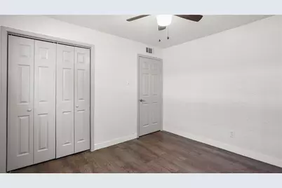 2819 Berry Street #11, Houston, TX 77004 - Photo 9