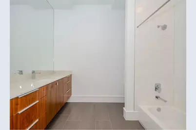 1448 Lake Pointe Parkway, Sugar Land, TX 77478 - Photo 23