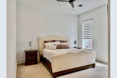 1448 Lake Pointe Parkway, Sugar Land, TX 77478 - Photo 21