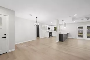 523 Lazy Ln, Brazoria, TX 77422 - Photo 5