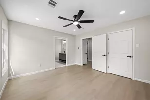 523 Lazy Ln, Brazoria, TX 77422 - Photo 17