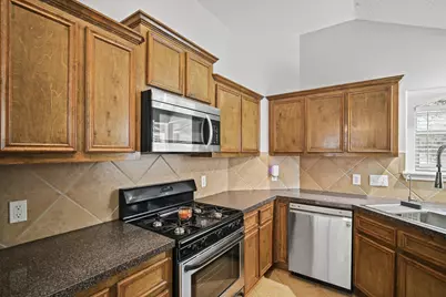 24307 Silver Maple Drive, Houston, TX 77336 - Photo 11