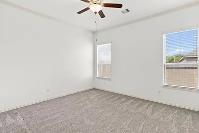 637 Maple Point Drive E, Conroe, TX 77301 - Photo 19