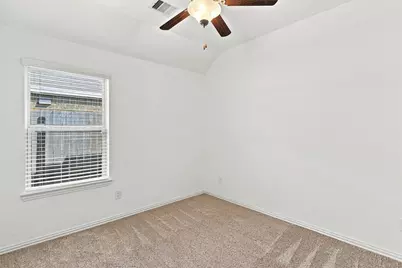 637 Maple Point Drive E, Conroe, TX 77301 - Photo 35