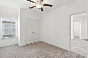 637 Maple Point Dr E, Conroe, TX 77301 - Photo 41