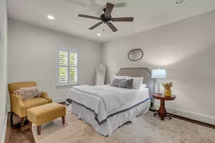 4608 Maple St, Bellaire, TX 77401 - Photo 41