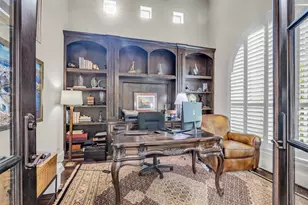 4608 Maple St, Bellaire, TX 77401 - Photo 5