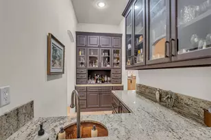 4608 Maple St, Bellaire, TX 77401 - Photo 15