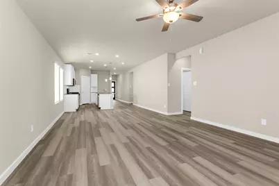 18095 Martin Pines Dr, Montgomery, TX 77316 - Photo 11