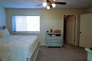 2502 20th St N, Texas City, TX 77590 - Photo 21