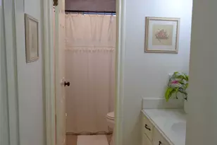 2502 20th St N, Texas City, TX 77590 - Photo 33