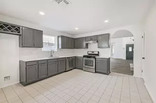 5811 N Magazine Cir, Houston, TX 77084 - Photo 11