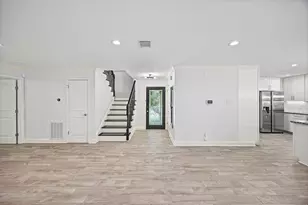 4 River Birch Ln, The Woodlands, TX 77380 - Photo 13