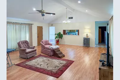 125 Mockingbird, Livingston, TX 77351 - Photo 7