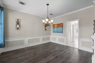 1802 Creekside Dr, Friendswood, TX 77546 - Photo 3
