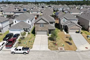 3703 Cub Dr, Conroe, TX 77301 - Photo 3