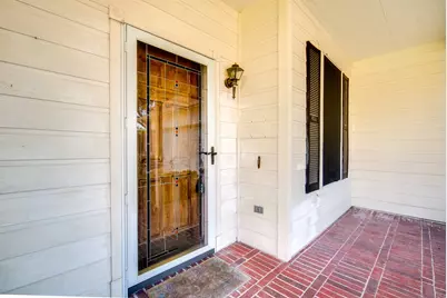 1907 Glen Eden Court, Sugar Land, TX 77498 - Photo 5