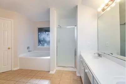 1907 Glen Eden Court, Sugar Land, TX 77498 - Photo 33