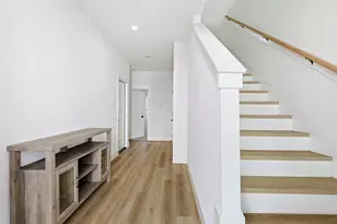 107 W Whitney St, Houston, TX 77018 - Photo 17