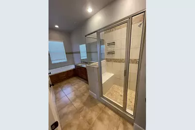 2605 Almeda Forest Court, Houston, TX 77045 - Photo 15