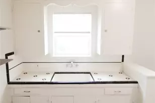 1214 44th St, Galveston, TX 77550 - Photo 7