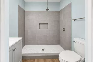 1810 24th St, Galveston, TX 77550 - Photo 9