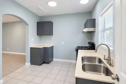 1810 24th St #2, Galveston, TX 77550 - Photo 5