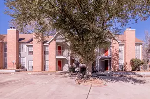 2401 Sycamore Ave, Huntsville, TX 77340 - Photo 19