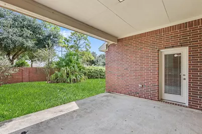 2713 Autumn Falls Drive, Pearland, TX 77584 - Photo 5