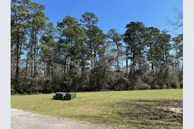 7 Wildwood Lake Drive, Huntsville, TX 77340 - Photo 11